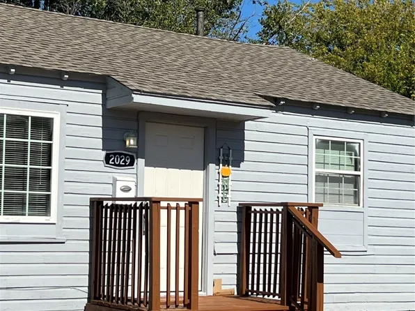 2029 E Woodrow Ct, Tulsa, OK 74110