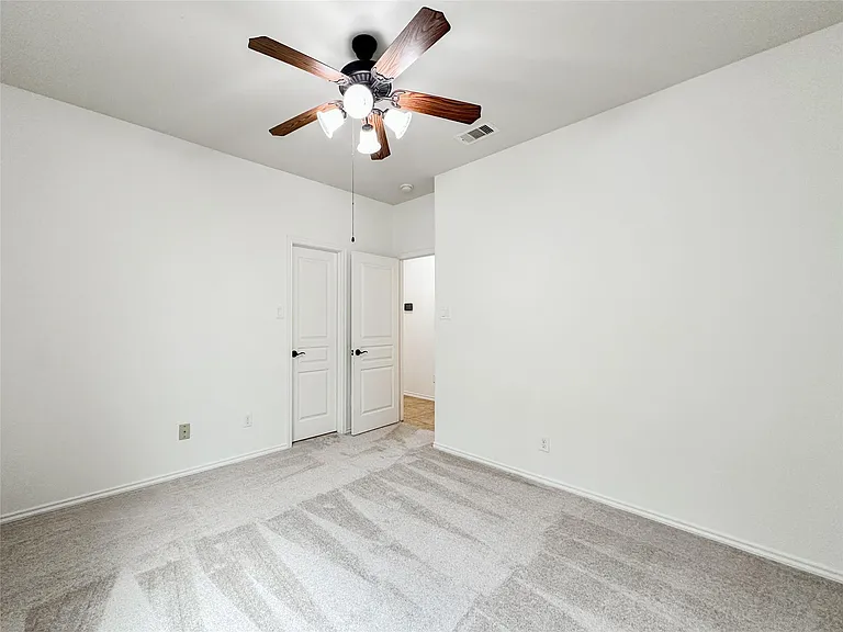 25322 Alverstone Dr — Photo 22
