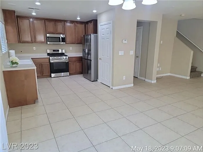 637 Lucky Pine St — Photo 4