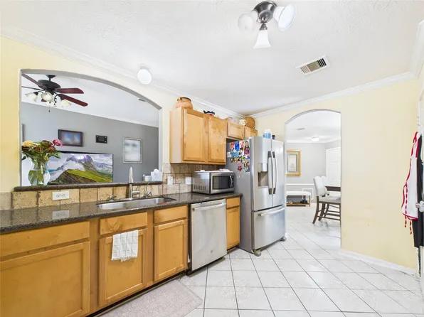 6618 Portlick Dr, Katy, TX 77449