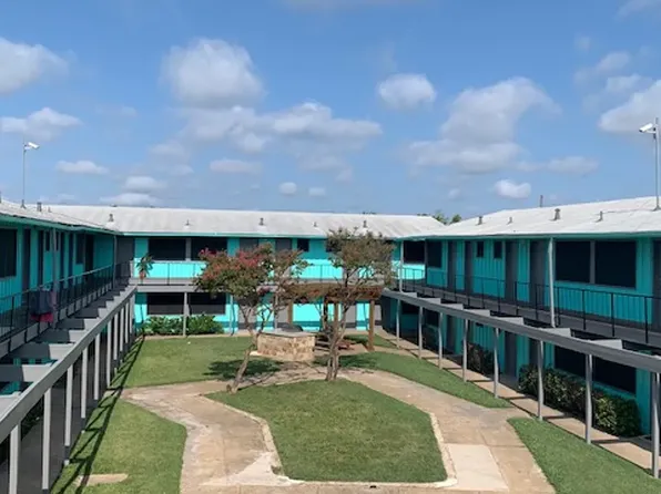 Landmark Apartments