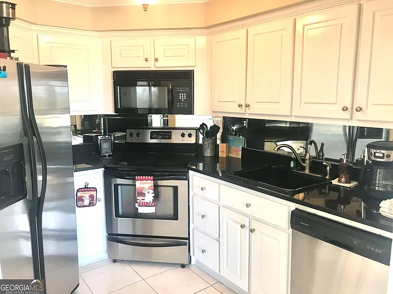 372 Moss Oak Cir — Photo 9