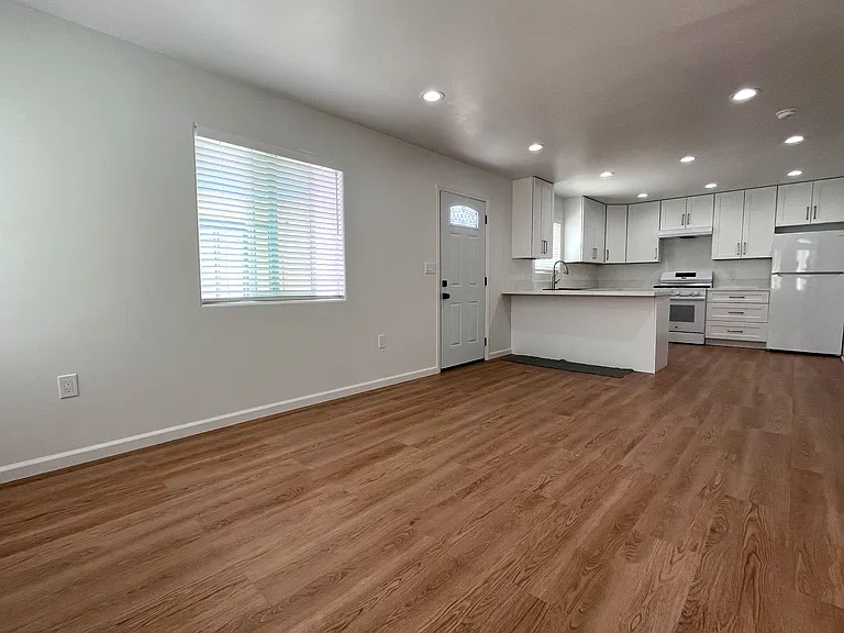 3913 San Lorenzo Ct #1 — Photo 9