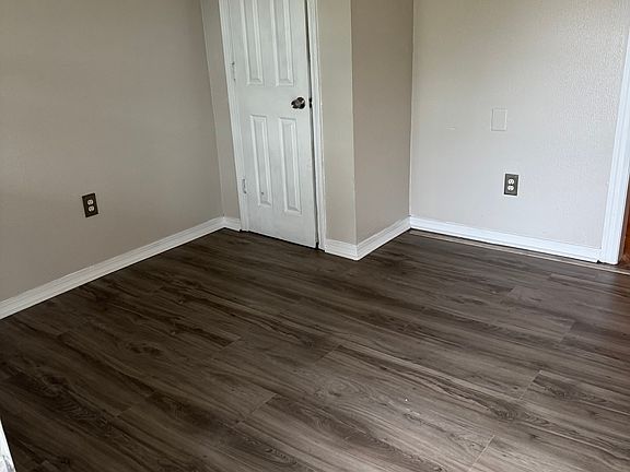 2nd image of 8404 S Carolina Ave Unit 4