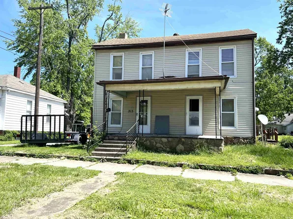 315 N Mulberry St, Mount Carmel, IL 62863