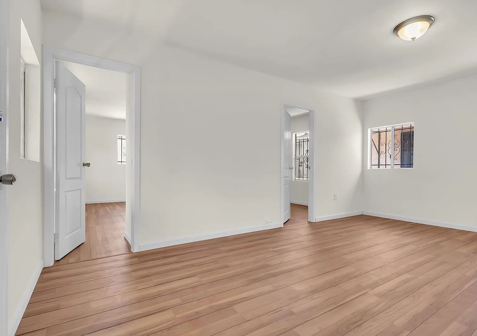 6110 Makee Ave — Photo 3