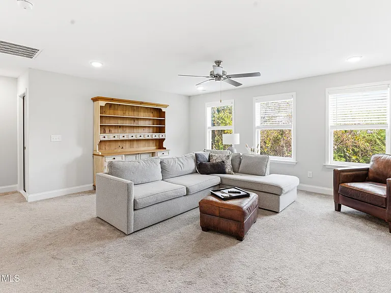 4406 Finch Ln — Photo 19