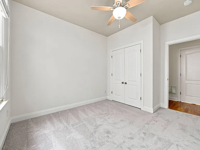401 Waverly Hills Dr — Photo 17