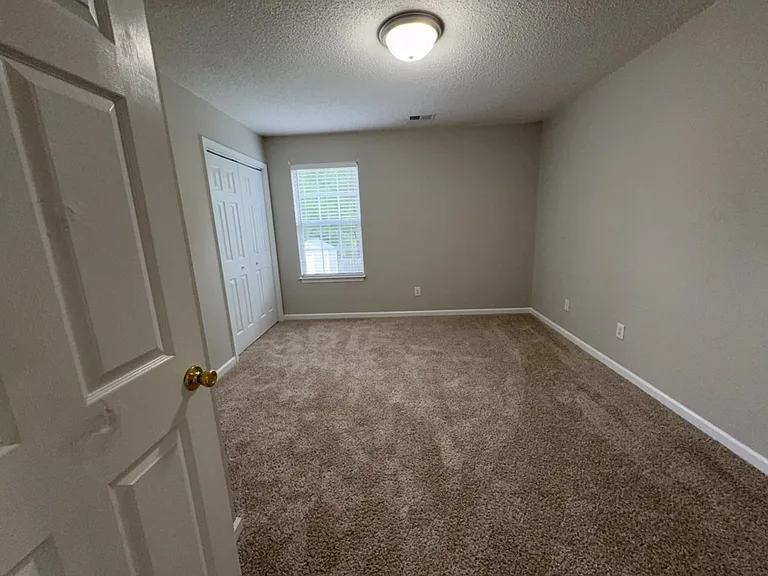 113 Dupre Mill Ct — Photo 12