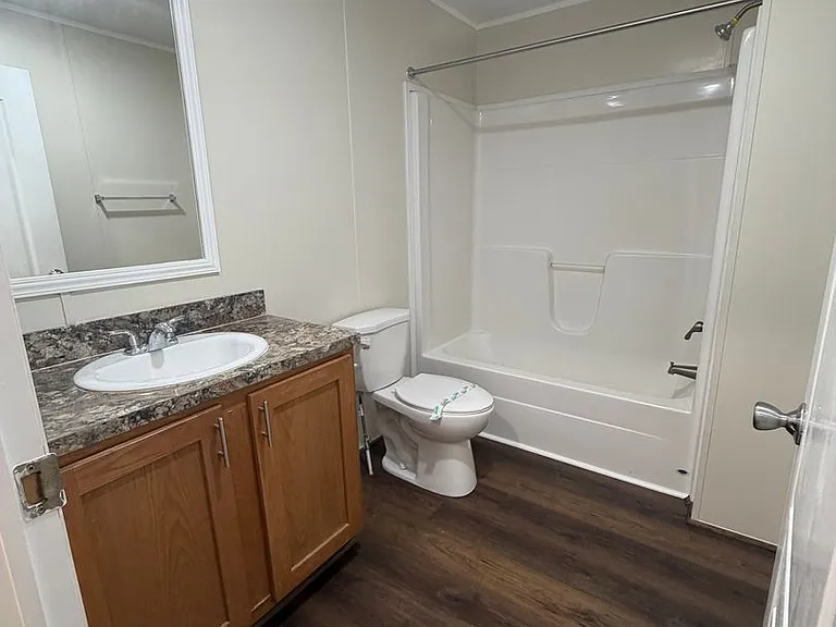 1105 S Rogers St — Photo 33