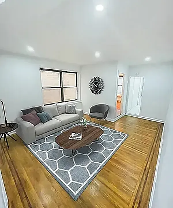 1410 York Ave #4J