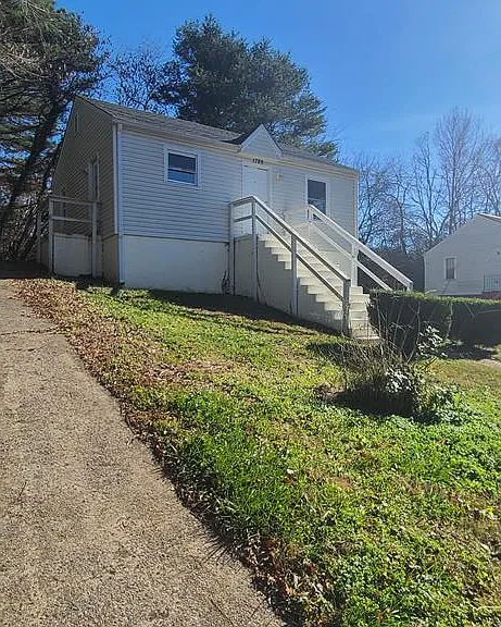 1789 Stultz Rd — Photo 1
