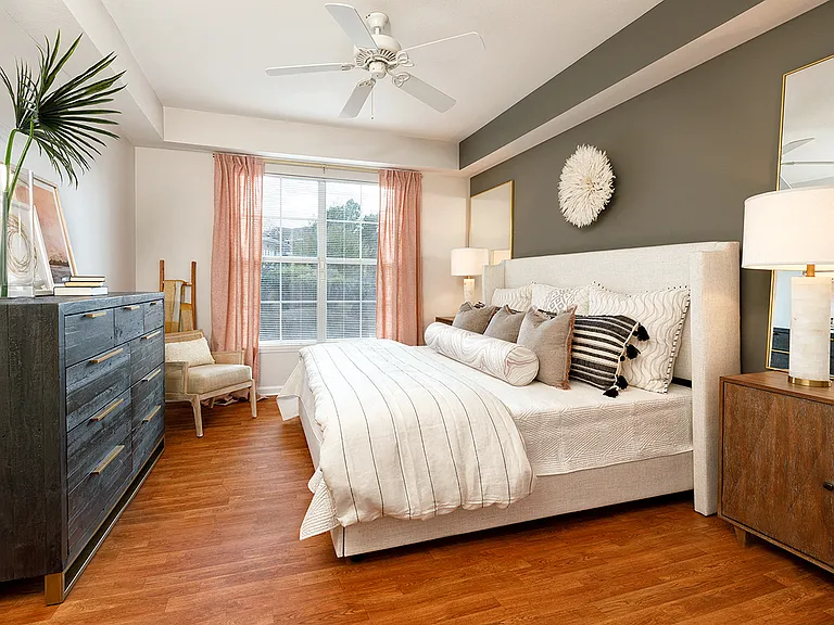 Timbercrest Model Bedroom
