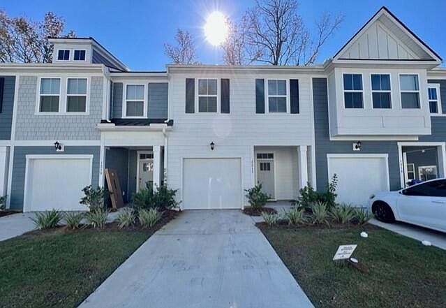 1st image of 1217 Tice Ln