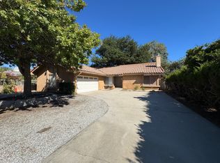 10038 Independence Ave, Chatsworth, CA 91311
