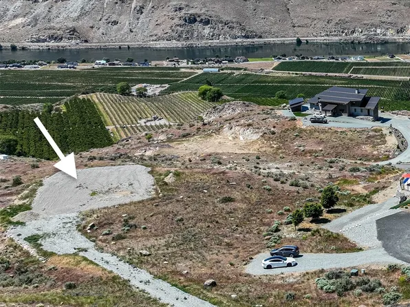 220 Ridge Road, Orondo, WA 98843