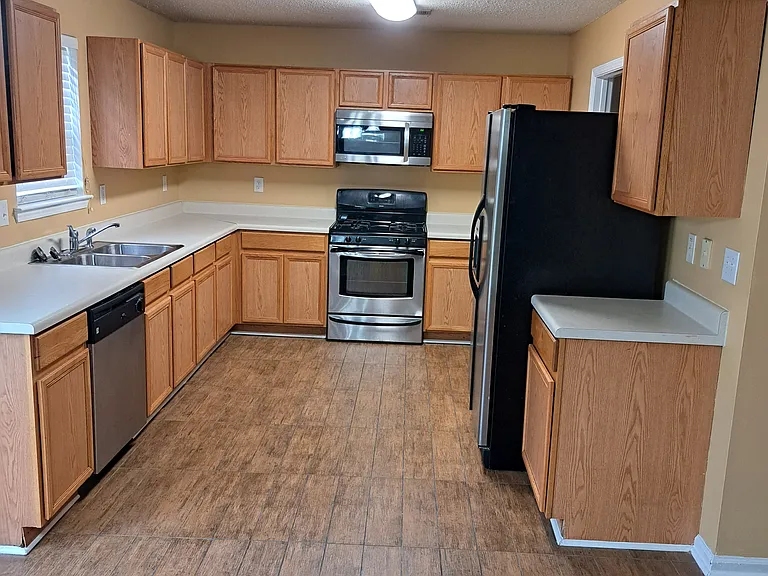 2965 Pebble Creek Ln — Photo 8