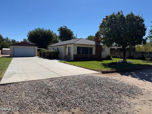 42026 52nd St W, Lancaster, CA 93536