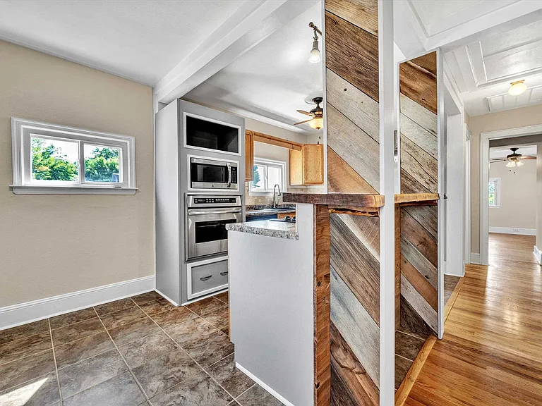 215 S Hill Dr #1 — Photo 23