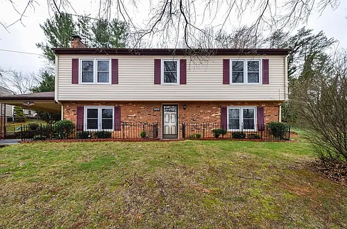 5515 Lynn Dell Rd Photo 1