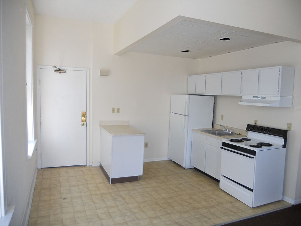 1st image of 4112 Hamilton Ave #4