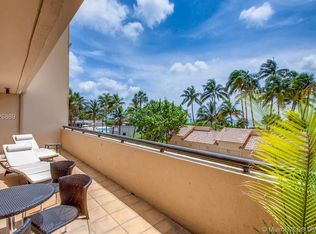 2555 Collins Ave APT 301, Miami Beach, FL 33140