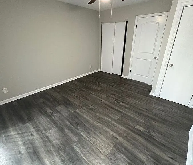 2021 Cambridge Dr #10 — Photo 7