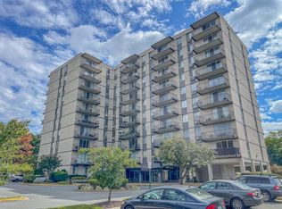 3245 Rio Dr APT 610, Falls Church, VA 22041