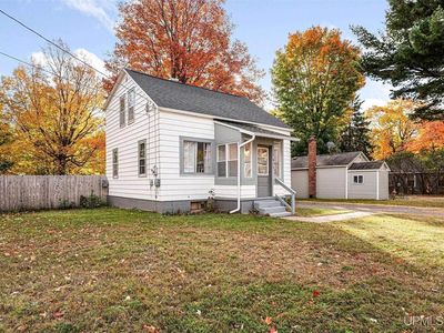 1612 Gray St, Marquette, MI, 49855