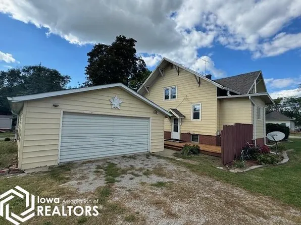 202 W North St, Moravia, IA 52571