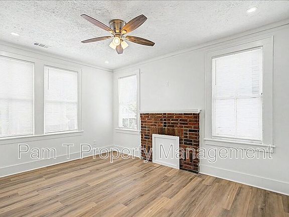 5th image of 613 W 39th St Unit B