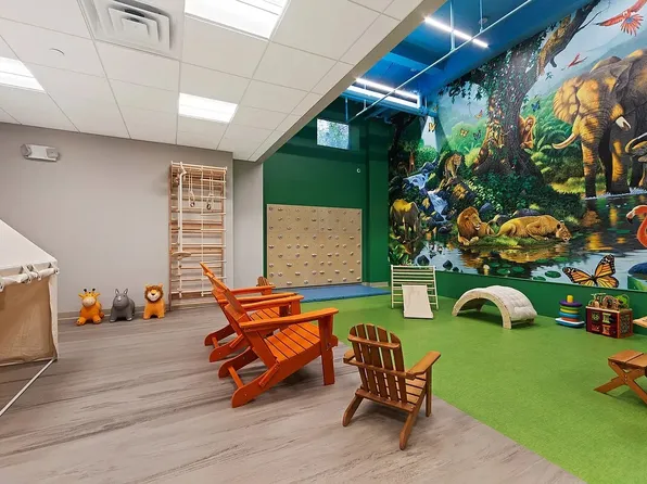 25 Central Park West image 12 of 21