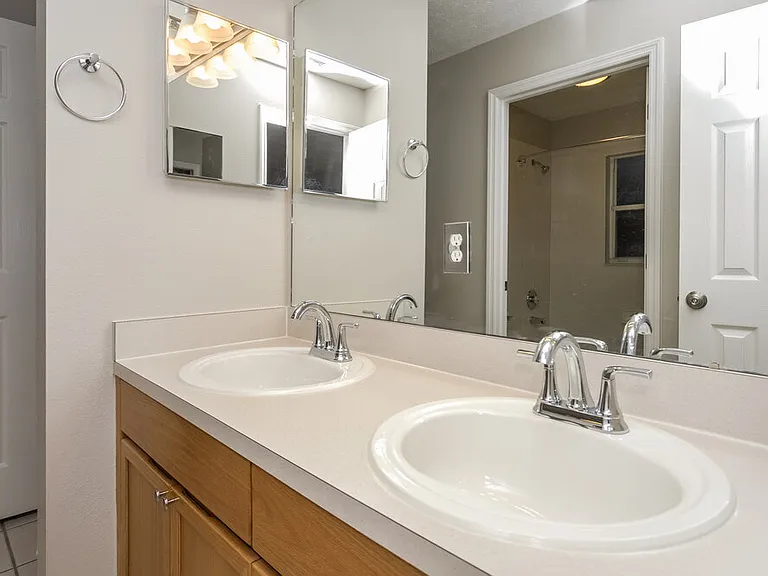 2304 Golf Manor Blvd — Photo 16