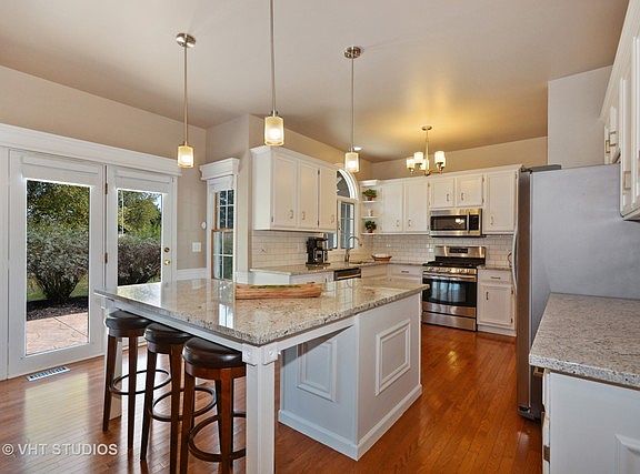 4th image of 250 Westhaven Cir