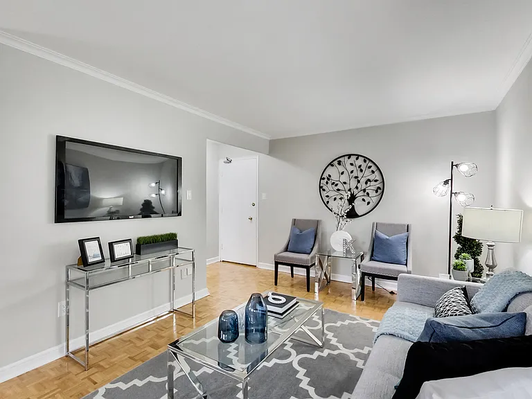 460 Eglinton Ave E #503 — Photo 69