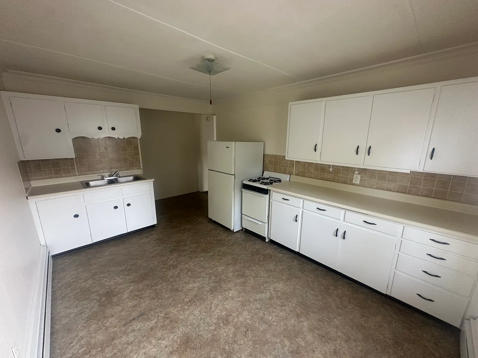 1 bed, 800 sqft, $1,095 — Photo 4