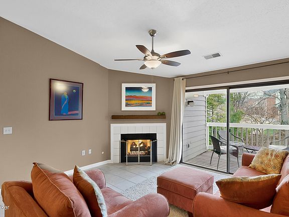 4th image of 401 Creason Ct Unit 208