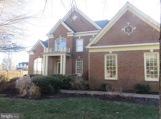 6038 Sumner Rd, Alexandria, VA 22310