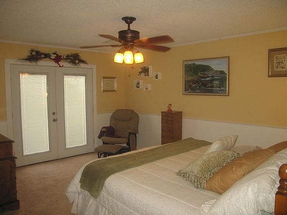 5th image of 13130 W Meeker Blvd