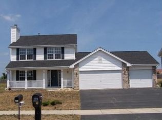 4712 Edenberry Ln, Roscoe, IL 61072