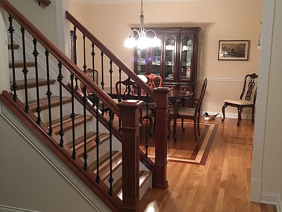 3rd image of 3728 Dunlop Ct