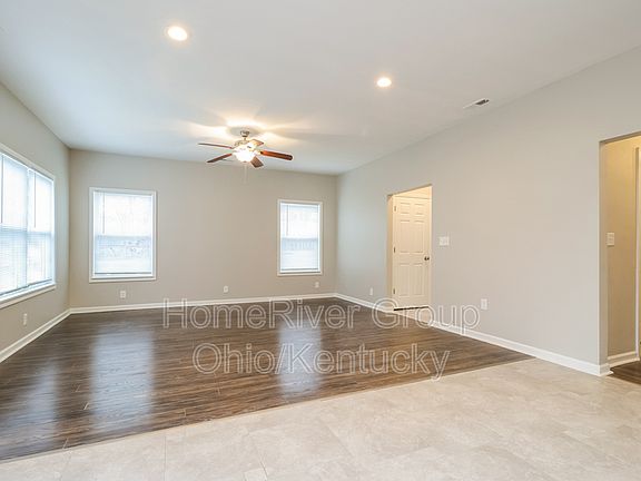 5th image of 3482 Hickory Ln