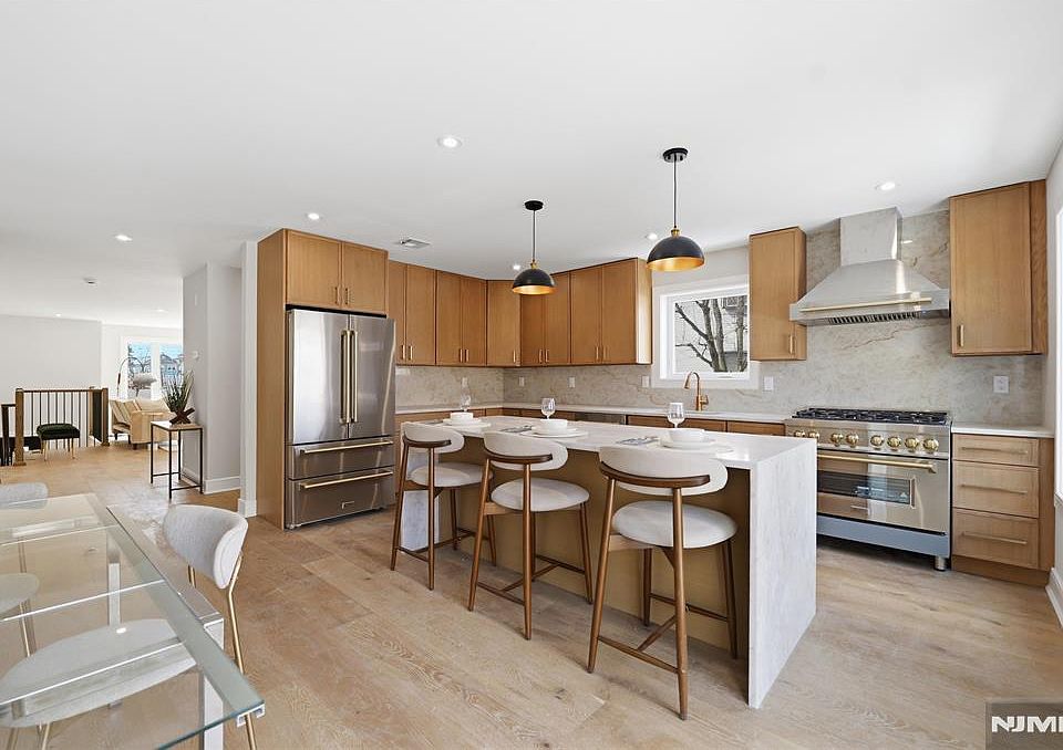 1st image of 140B Weigands Ln