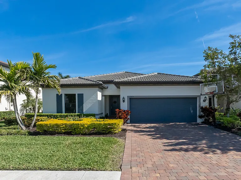 7254 Wilton Dr — Photo 44