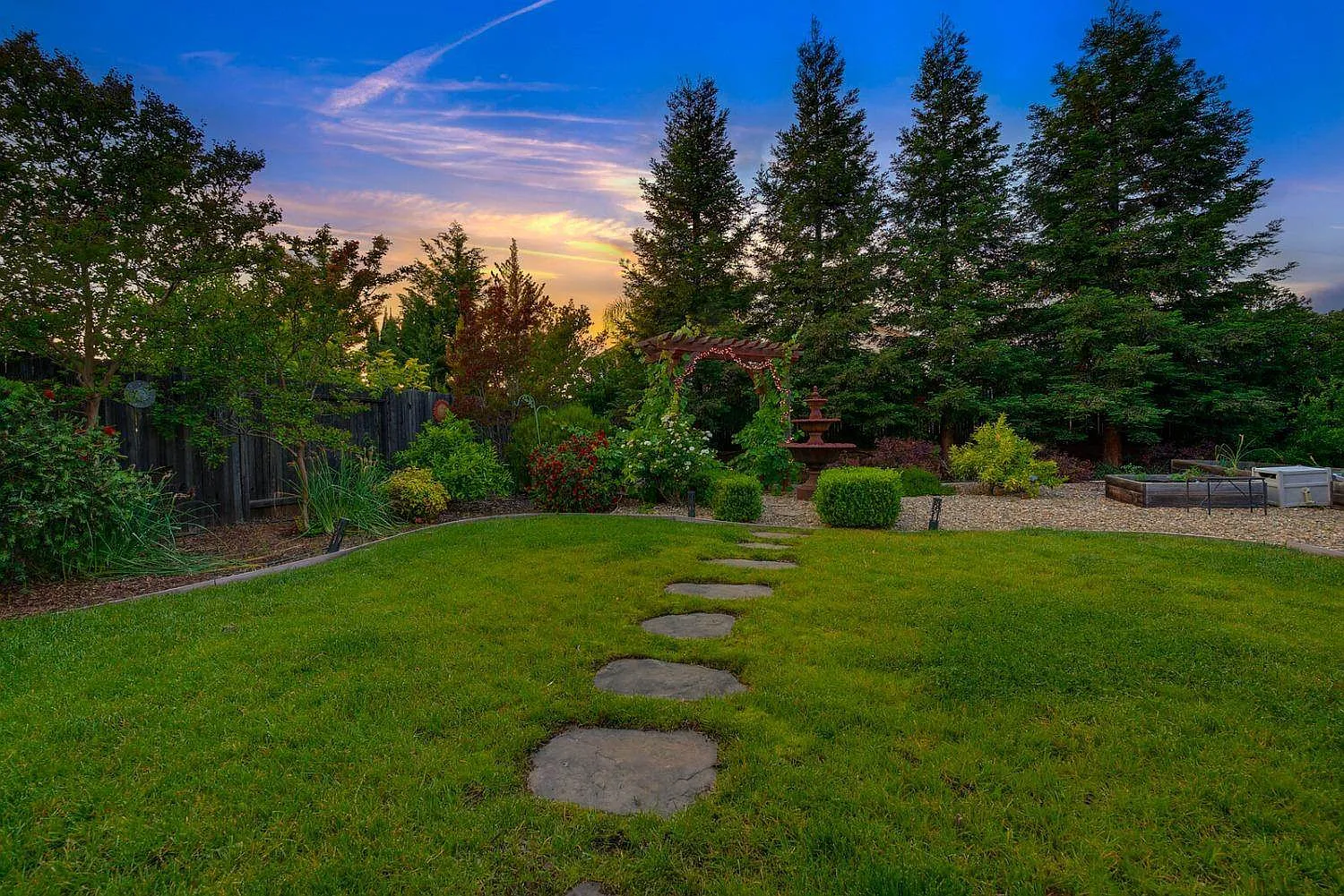 2792 Miramar Ln photo 1