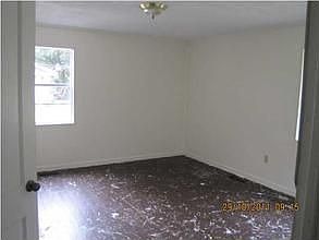 5th image of 330 Hendersonville Hwy