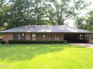 505 McFarland St, Carthage, MS 39051