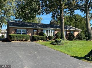 57 Melvin Dr, Leola, PA 17540