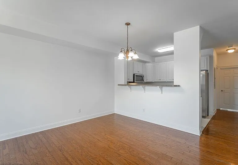 7500-1 Noah Reid Rd — Photo 4