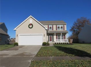 39076 Caistor Dr, Avon, OH 44011